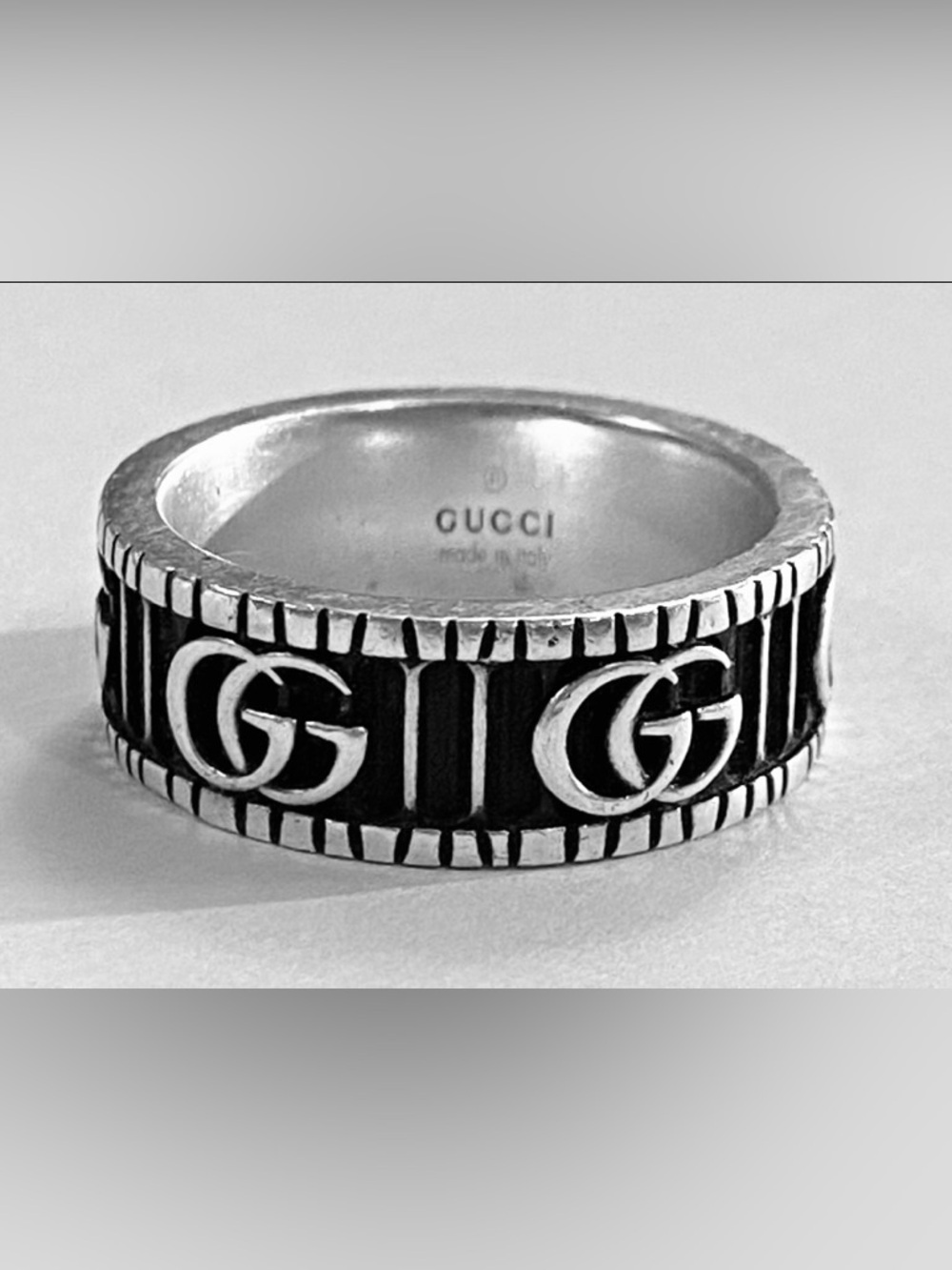 Gucci Silver and Black Double G Band Ring Unisex